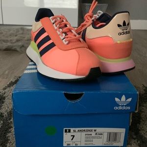 Adidas woman’s sneakers